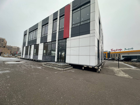 Снять  помещение свободного назначения